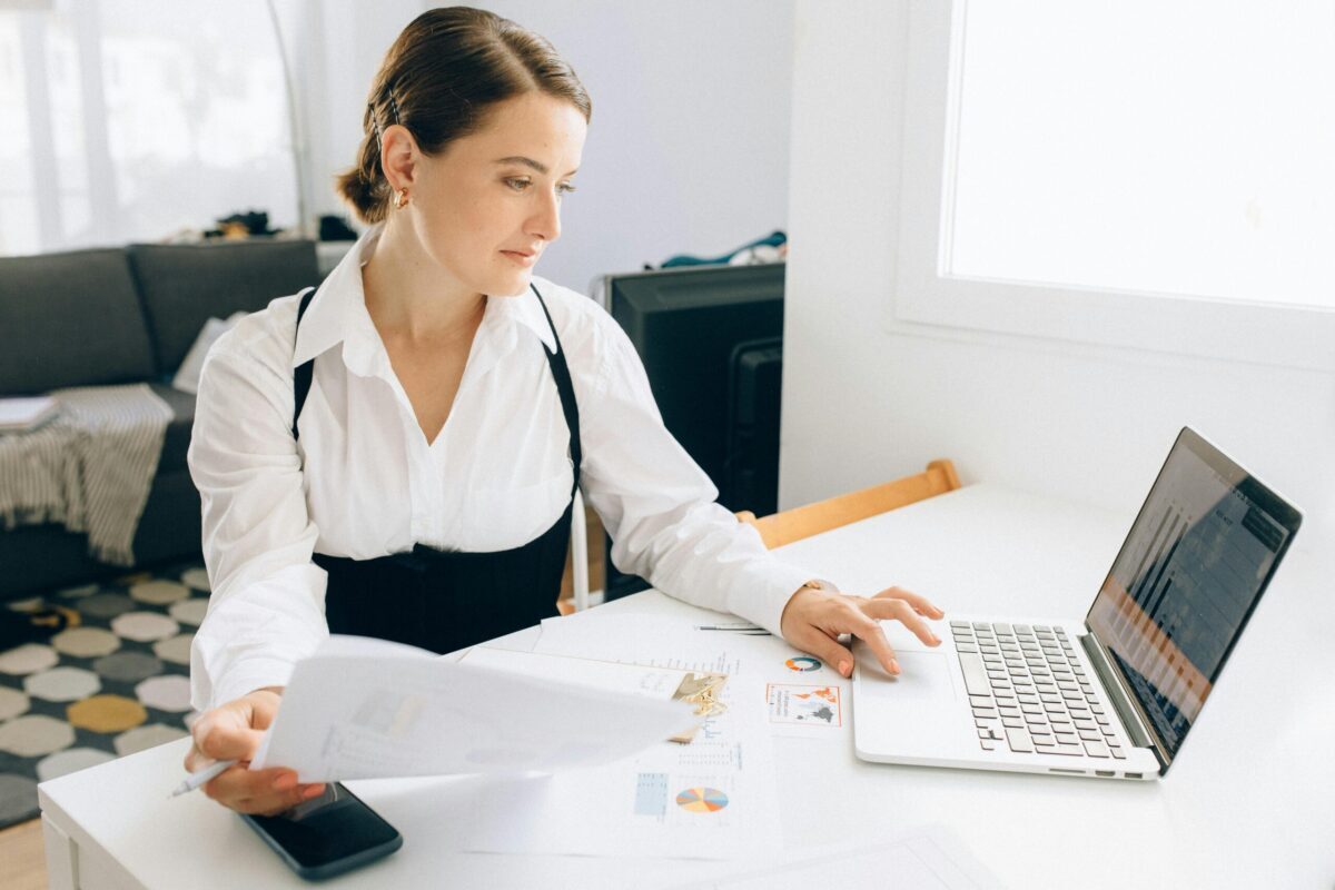 The Role of a Virtual Assistant in Managing Digital Marketing Systems
